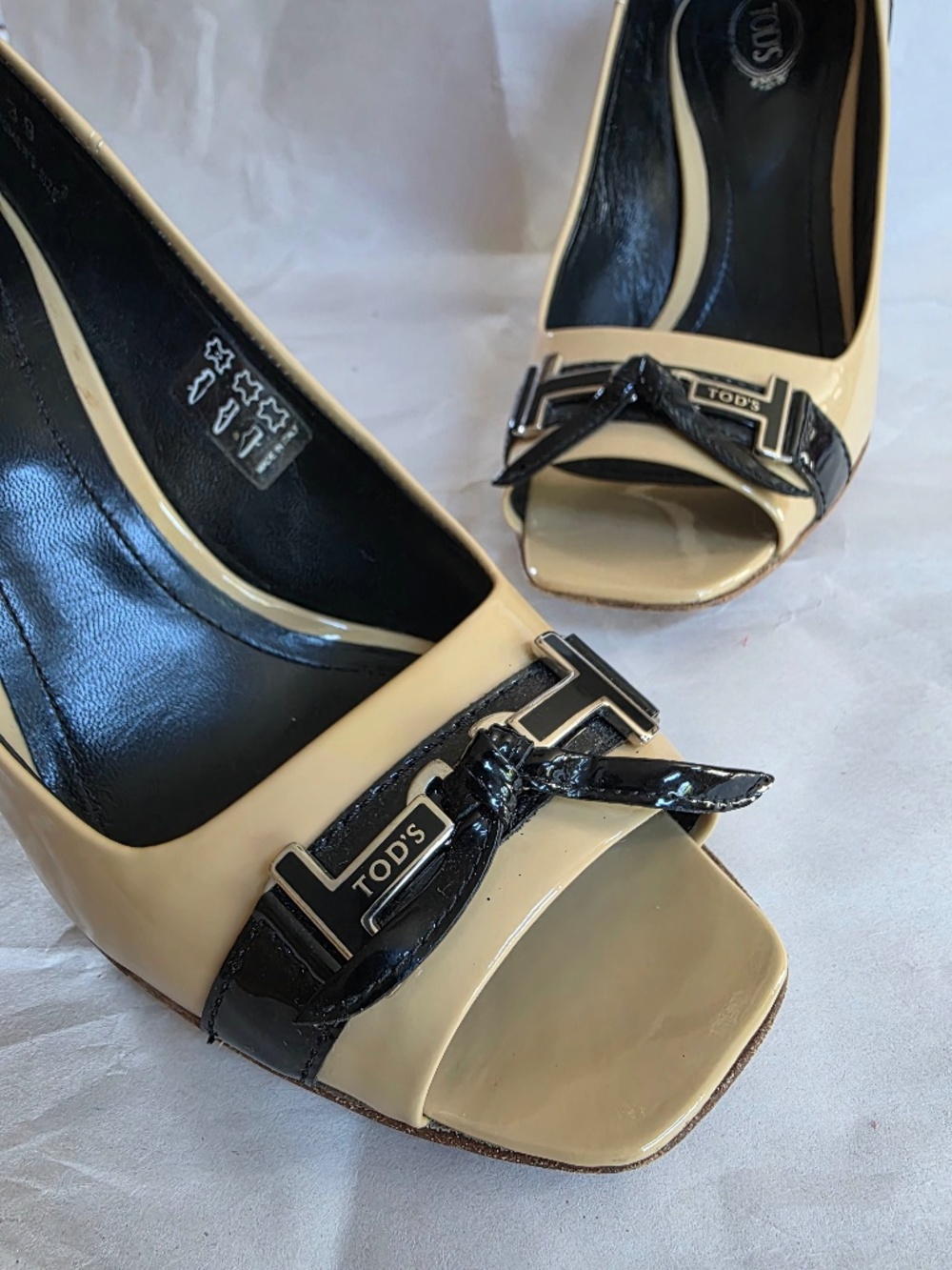 Tod’s heels - Picture 4 of 7